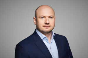 Zdjęcie Dawid Robak CFO Lafarge w Polsce